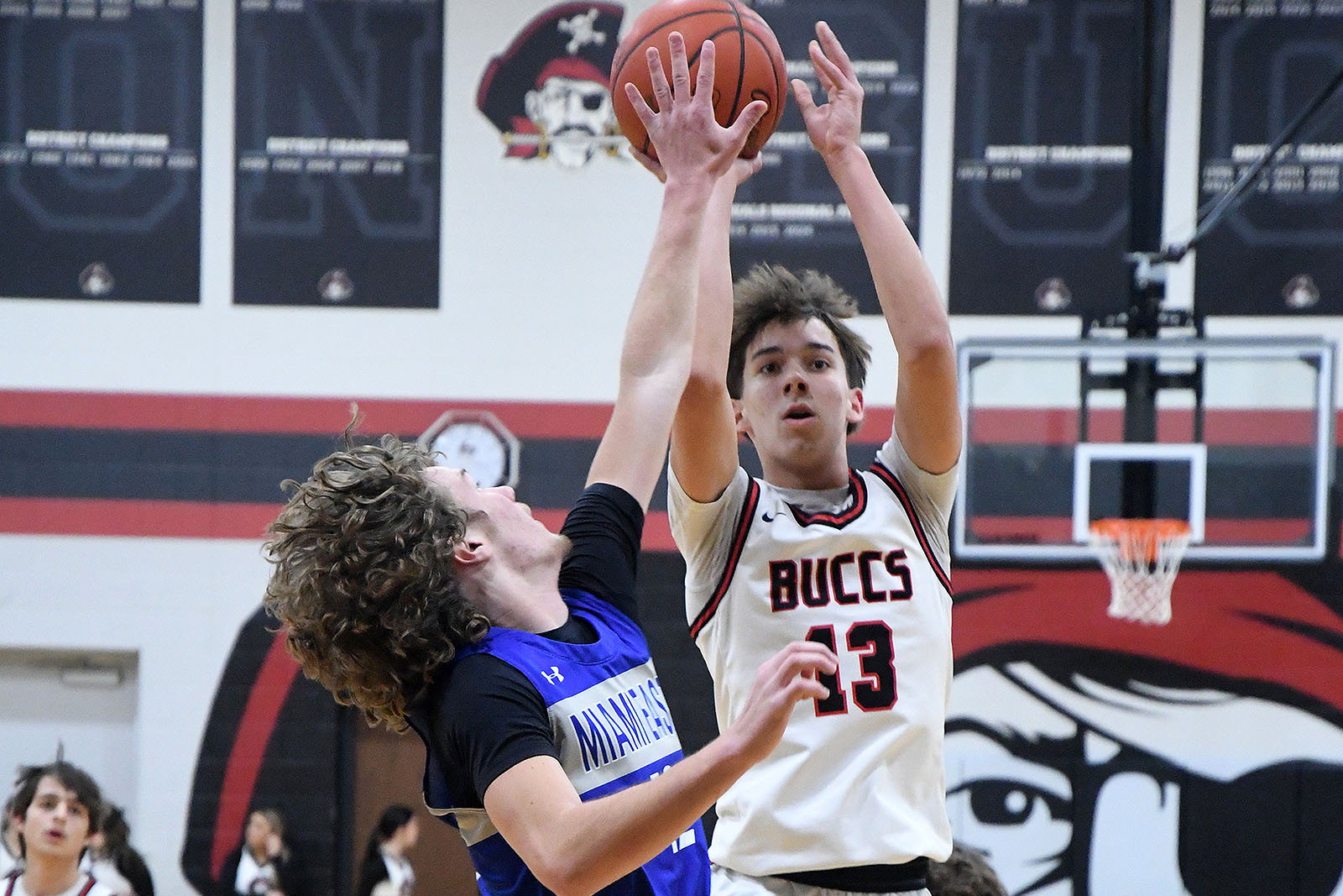 Read more about the article THE BUCCS FALL TO MIAMI EAST 60-44